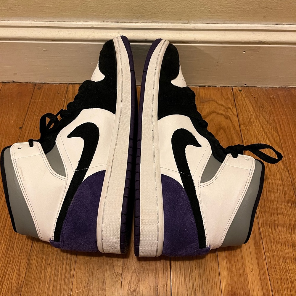 Air Jordan 1 Mid SE ‘Varsity Purple’ Size 10.5 Men’s